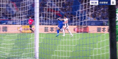 传中, 前锋 传中, 前锋