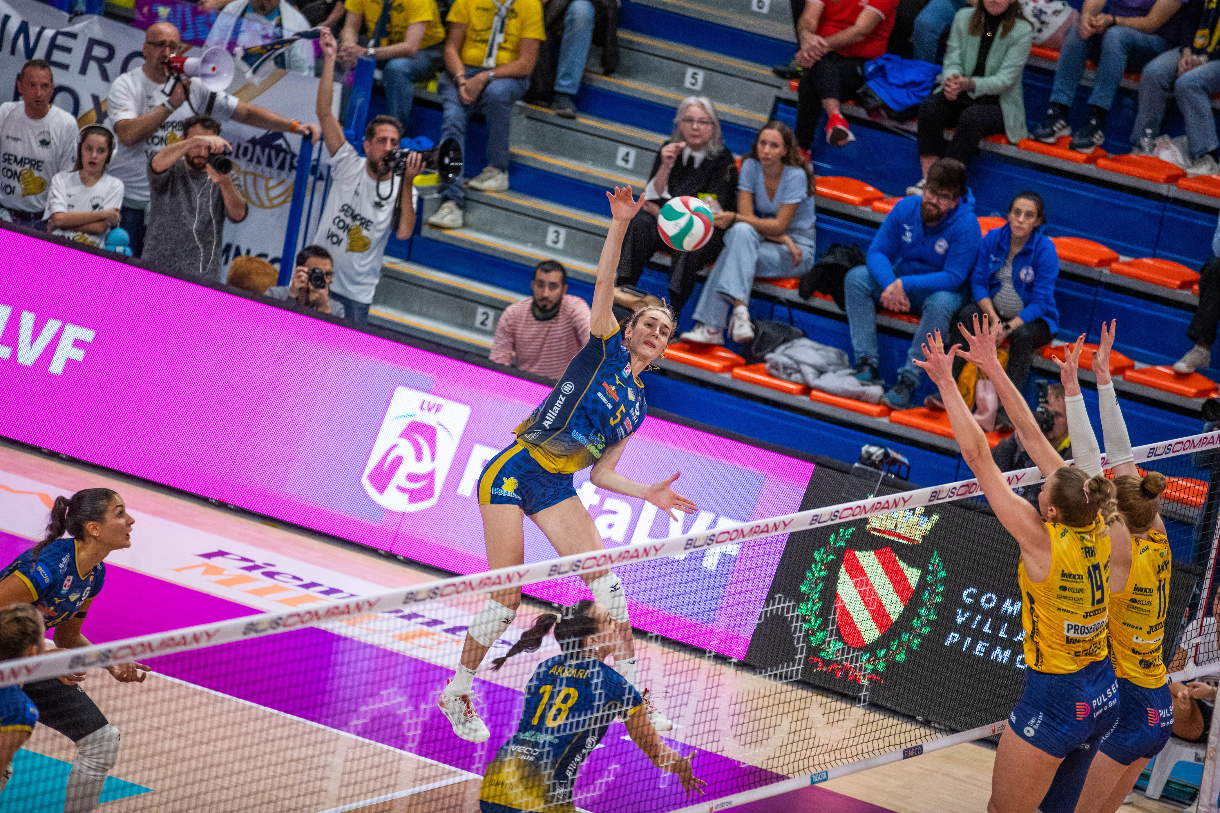 得分, 由珍娜 得分, 由珍娜