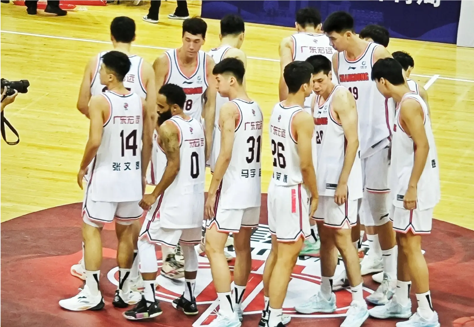 人得分上双, msn, 备受瞩目的