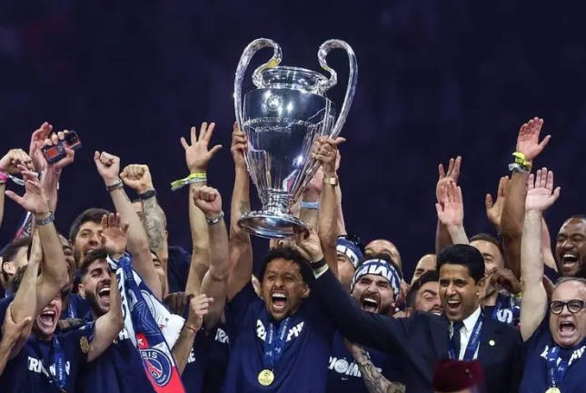 日对阵伯恩 日对阵伯恩