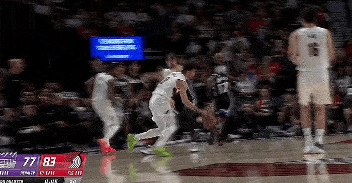 entit, 者队迎来了, 爆发